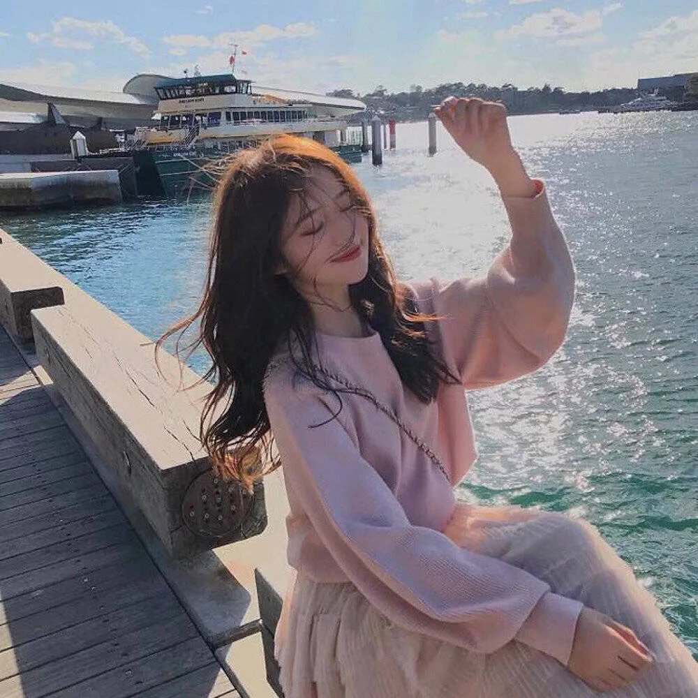 前程似锦的女孩